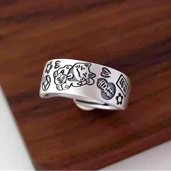 New! Simply Good Luck Lucky Cat Silver Cat Motif Ring! - Picture 2 of 4